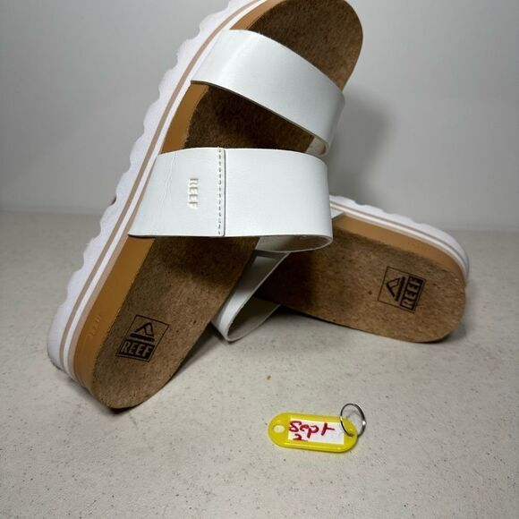 Reef Womens Cushion Vista Hi Sandal Size 9 White - Picture 1 of 8